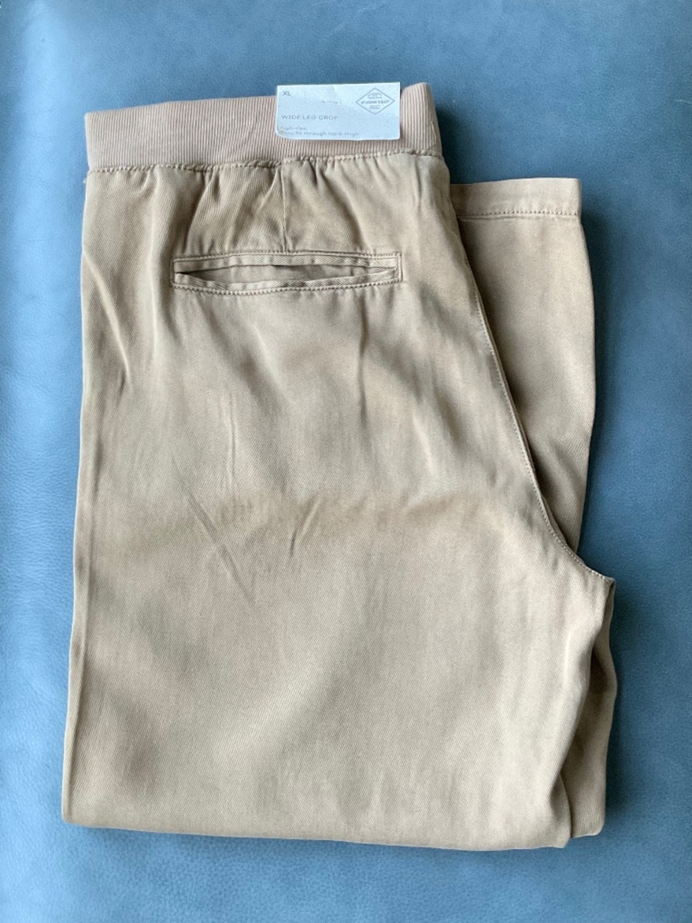 St. John’s Bay High Rise Wide Legged Crop Pants NWT